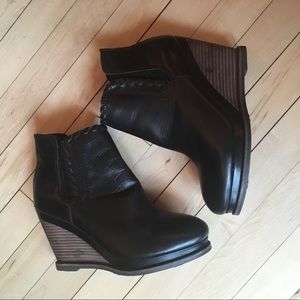 ariat belle wedge bootie